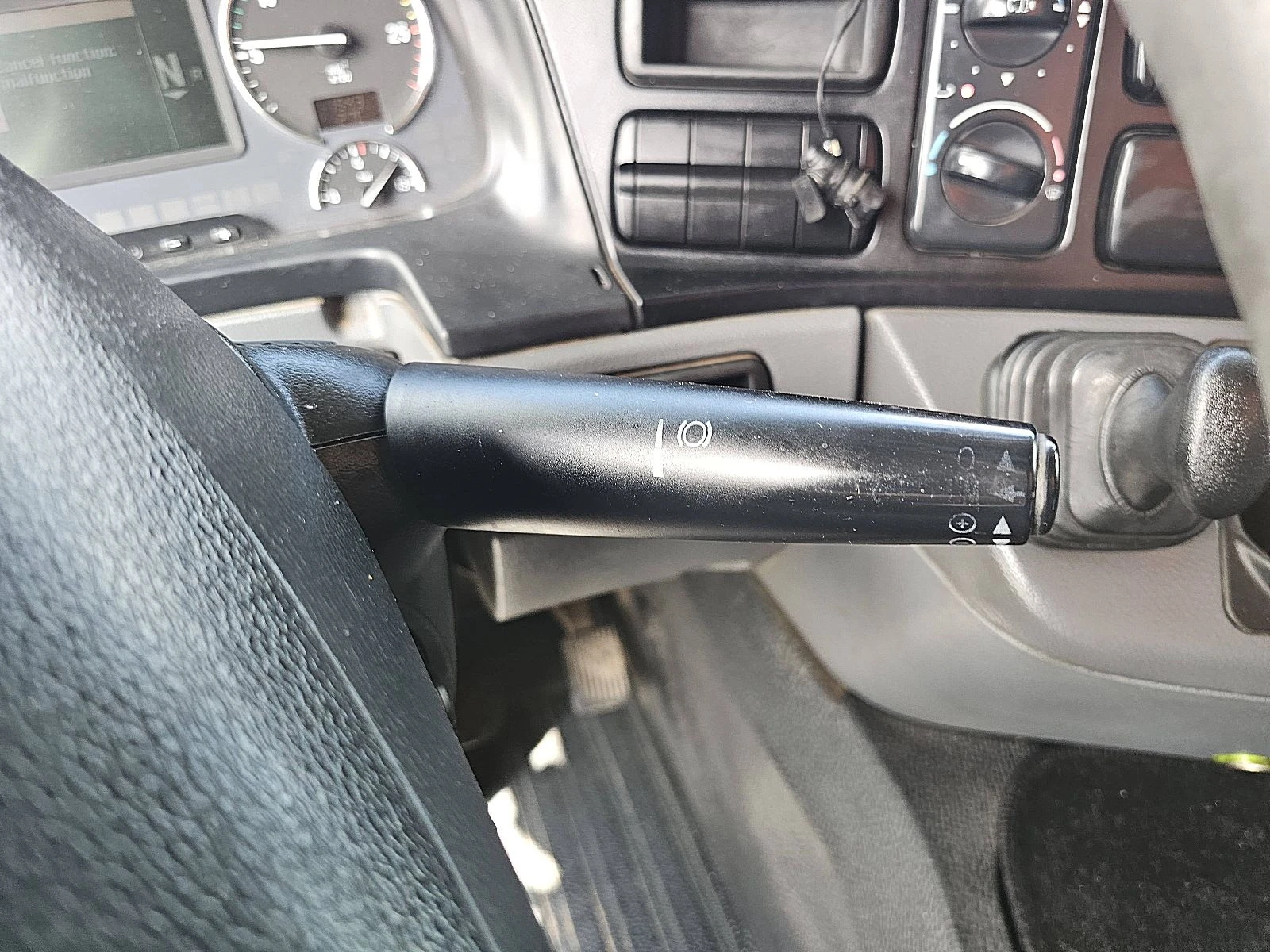 Mercedes-Benz Actros 2014 - 2641 Bild 13