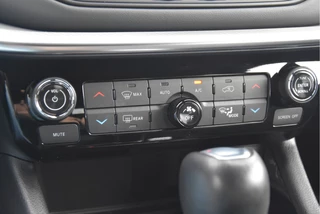Jeep Compass 2021 - 4xe 240 Plug-in Hybrid Electric S | Pano | Winterpack | image 13