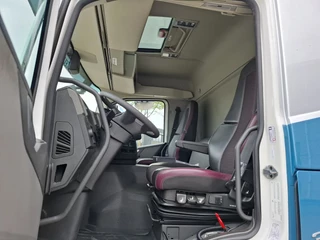Volvo FM5-380 2024 - / VEB / !!ONLY:77517 KM!! / LIFT+LENKACHSE / INLINER / DAS / LWDS / TUV:11-07-2026 / AUTOMATIC / EURO-6 / 2024 image 17