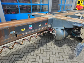 Pacton T3-010 2007 - T3-010 multi chassis geschoopeerd 2x liftas BPW obrazek 13
