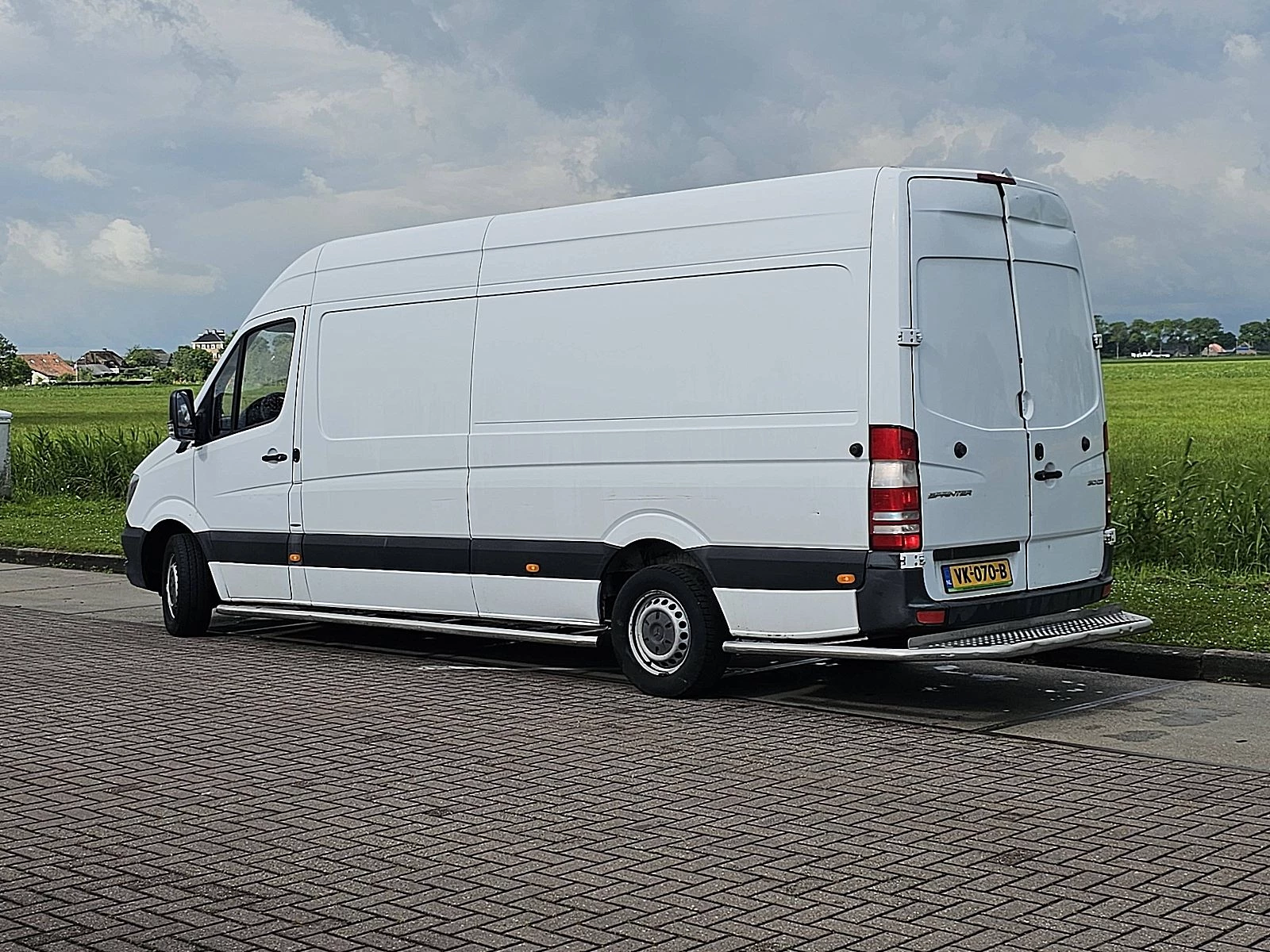 Mercedes-Benz Sprinter 2014 - 310 image 6