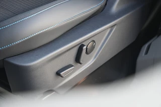 Ford E-Transit Custom 2026 - 340 L2H1 Sport 71 kWh 218pk - ACC - B&O - Navi - Stoel/Stuurverwarming - 360 Camera - Blindspot - Rijklaar obrazek 24