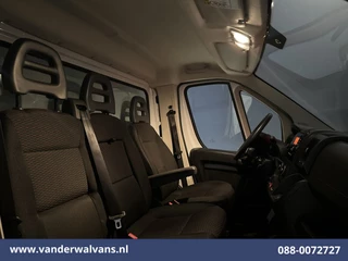 Peugeot Boxer 2022 - 2.2 BlueHDi 141pk Bakwagen 436cm Lang Laadklep Euro6 Airco | 1055kg laadvermogen | Cruisecontrol bild 8
