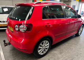 Volkswagen Golf Plus 2012 - 1.2 TSI Trendline - 1e eigenaar - Cruise - Airco - Stoelverwarming - Nav - Achteruitcamera. image 2 thumbnail