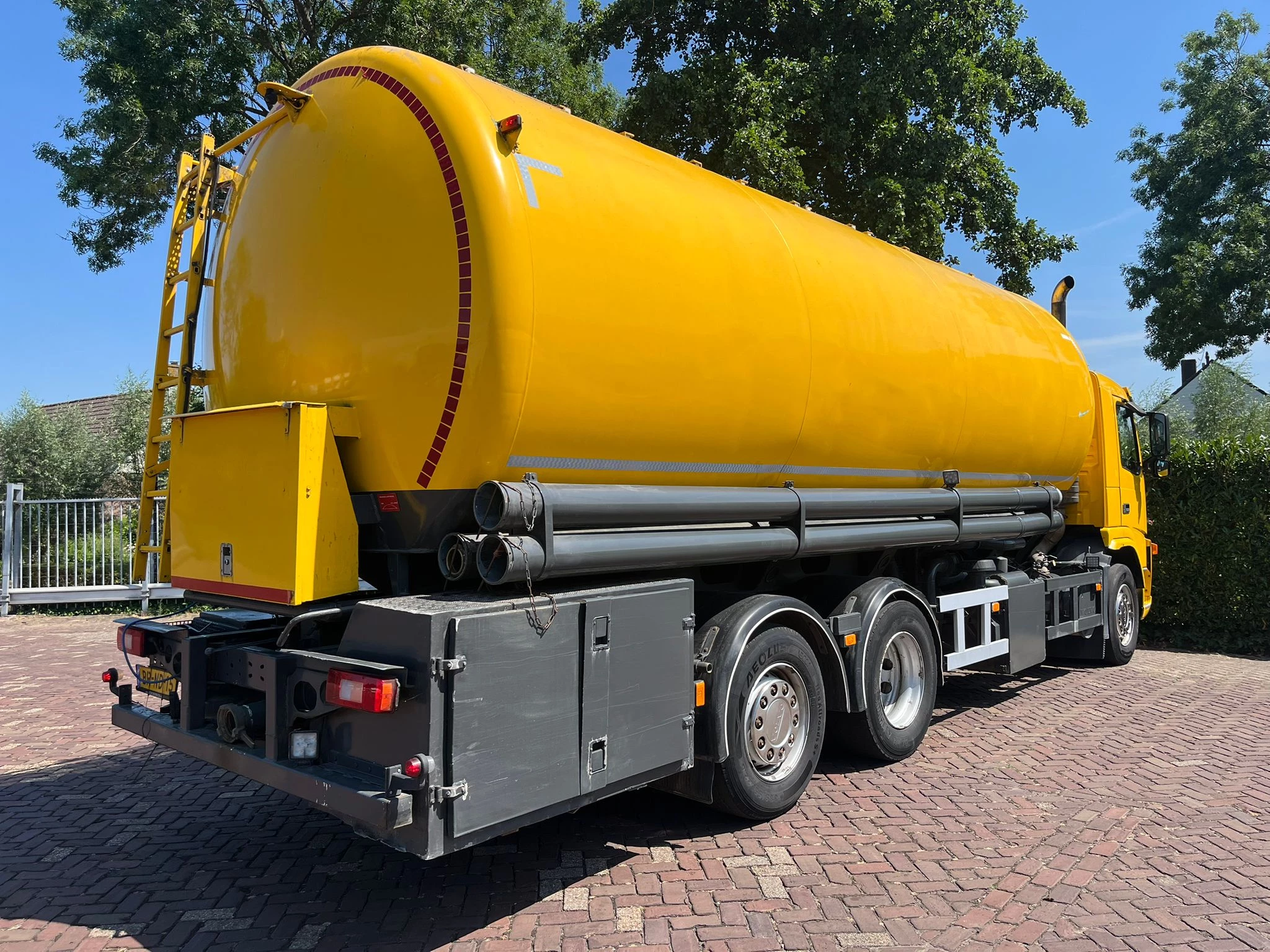 Volvo FM 2005 - 9 6X2R afbeelding 7