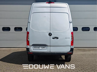 Mercedes-Benz Sprinter 2021 - L2 H2 315 RWD Zilver Automaat MBUX Marge obrazek 5