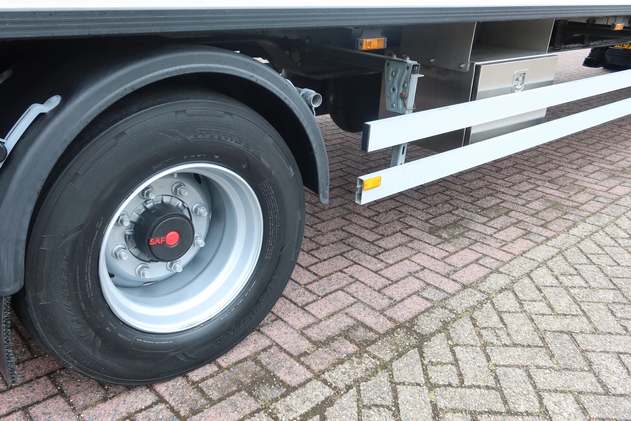 MAN TGM 2019 - 15.290 Trekker + Heiwo city trailer geisoleerd + klep DHollandia 2000kg afbeelding 17