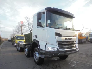 DAF XDC 2026 - 450 8X4 DEMO UNUSED RHD bild 3