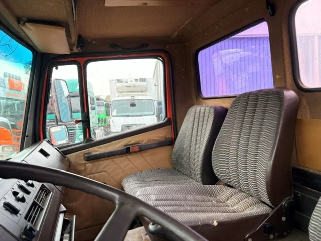 Mercedes-Benz LK 1991 - 814K 4x2 (6-CILINDER) FULL STEEL CHASSIS (MANUAL GEARBOX / FULL STEEL SUSPENSION / 6-CILINDER ENGINE) afbeelding 10