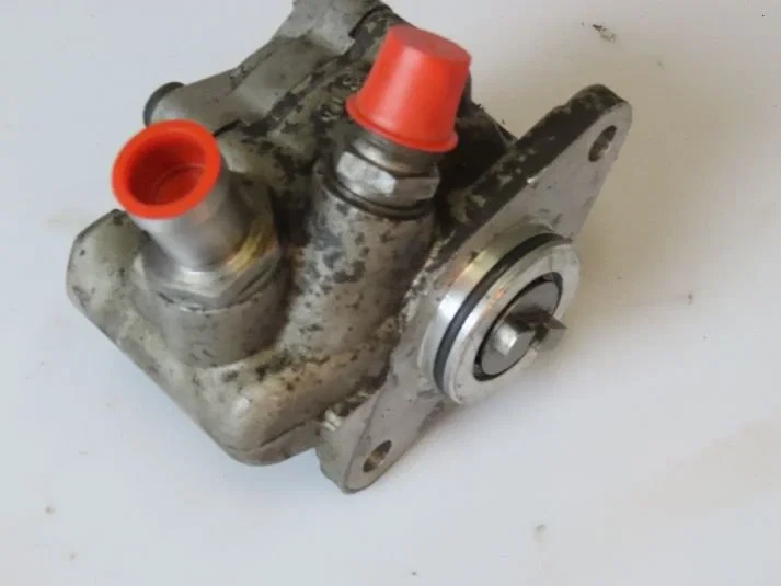 MAN - Axle & Steering Parts Stuurpomp afbeelding 1