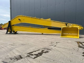 Komatsu N/A 2026 - PC210 15m Set Long Reach Equipment image 1