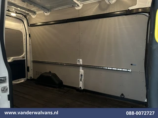 Ford Transit 2020 - 2.0 TDCI 131pk Automaat L3H3 Euro6 Airco | Camera | Cruisecontrol | Verwarmde voorruit afbeelding 13