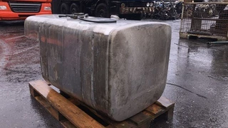 Scania N/A - 1517307-1871190 FUEL TANK obrazek 4