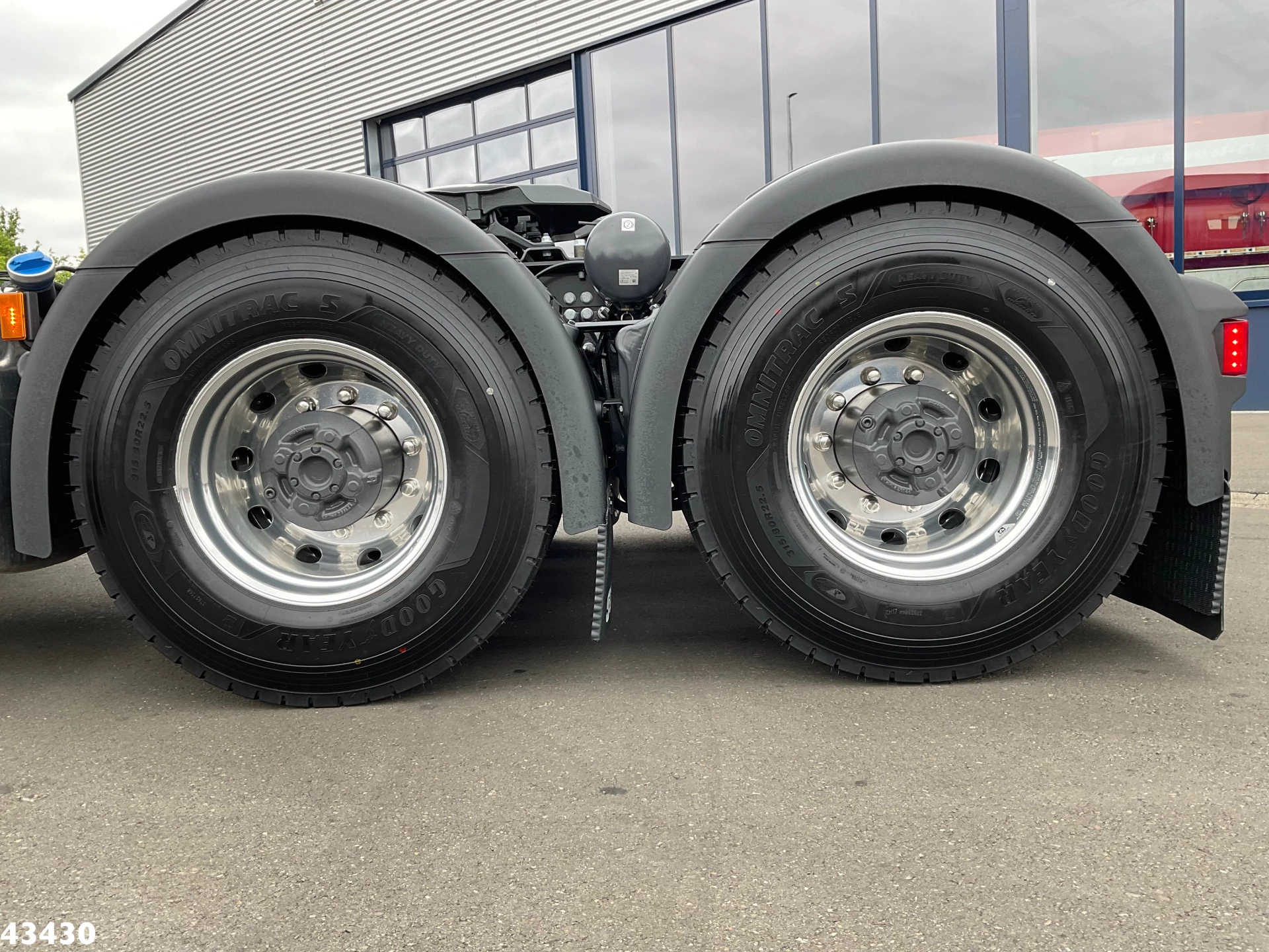 Scania R 2024 - 770 6x4 Retarder New & Unused! imagem 9