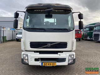 Volvo 240 2012 - FL240 image 8