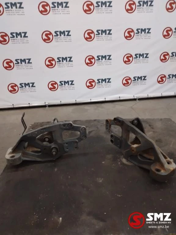 DAF 2012 - Occ set voorste cabinebeugel links+rechts DAF CF85 Bild 2