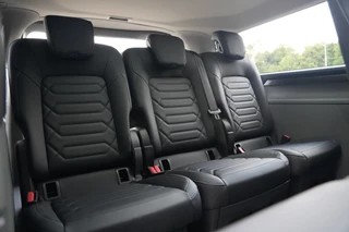 Ford Tourneo Custom 2026 - 340 2.5 PHEV L2H1 Titanium X 232pk | ACC | Pano | B&O | Elek. schuifdeuren | 360 camera | Elek-Trekhaak | Prijs excl. BTW | Rijklaar obrazek 12