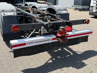 MAN TGX 2019 - 35.500 8x4*4 Chassis Retarder * 467 Tkm * Euro 6 image 6