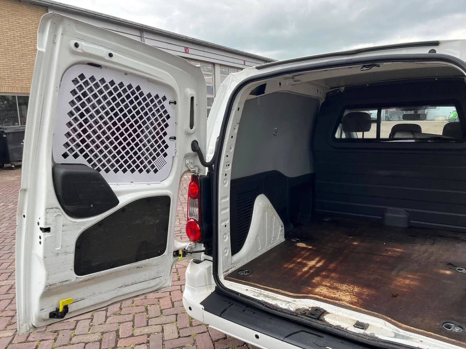 Citroën Berlingo 2015 - Zonder APK immagine 11