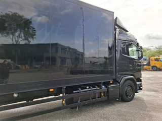 Scania G 2016 - G280 / ONLY:245570 KM / SCHMITZ BOX / PLATFORM / XENON / LWDS / FULL-AIR / AUTOMATIC / EURO-6 / 2016 immagine 14