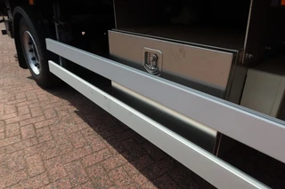 MAN TGM 2020 - 15.290 Trekker + Heiwo city trailer geisoleerd + klep Dhollandia 2500 KG obrazek 21