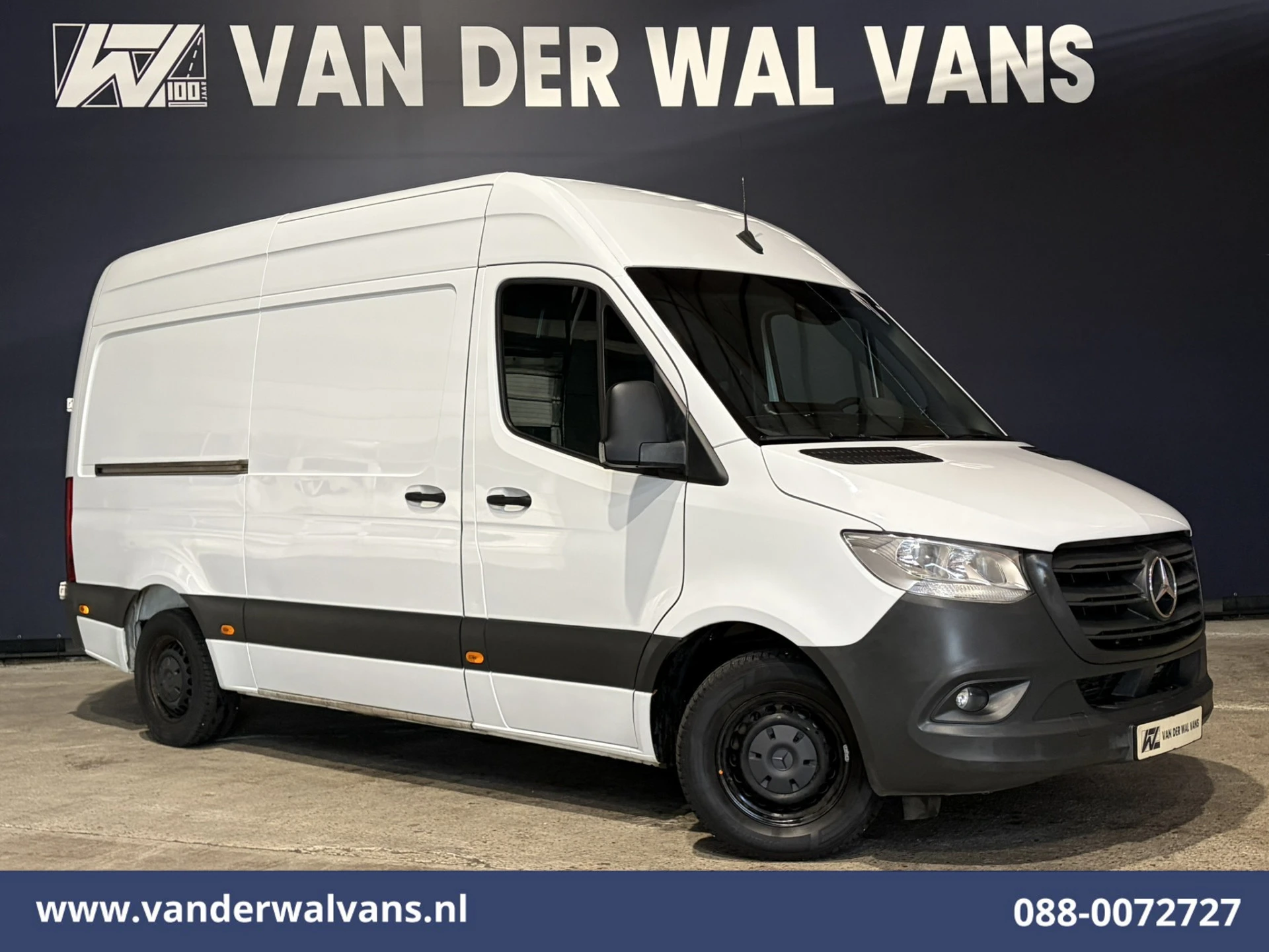 Mercedes-Benz Sprinter 2018 - 316 CDI 164pk L2H2 Euro6 Airco | Camera | Navigatie | Trekhaak | Cruisecontrol afbeelding 1