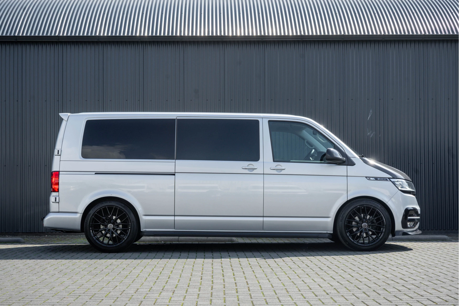 Volkswagen Transporter 2021 - T6.1 2.0 TDI L2H1 | BULLI | 150 PK | Automaat | LED | Camera | Carplay | PDC | Zijschuifdeur L+R zdjęcie 7