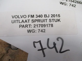 Volvo 340 - FM 21709178 UITLAAT SPRUITSTUK afbeelding 3 miniatuur
