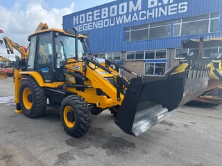 JCB N/A 2025 - 3 CX ECO 6 in 1 bucket ( UNUSED ) imagen 5