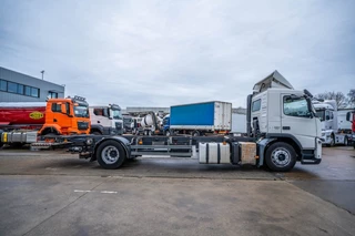 Volvo N/A 2013 - FM 330 immagine 3