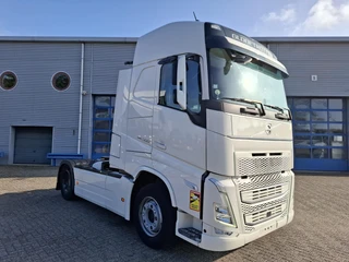Volvo FH 2021 - FH5-500 / VEB+ / 643802 KM / I-PARKCOOL / NB CHASSIS / DOUBLE TANK / FULL-SPOILER / 2XBED / FRIDGE / LWDS / AUTOMATIC / EURO-6 / 2021 afbeelding 2 miniatuur