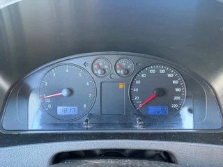 Volkswagen Transporter 2007 - 2.0 L2H1 CNG/BENZINE 170000KM obrazek 13