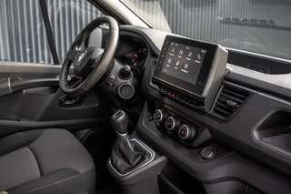 Renault Trafic 2022 - 2.0 dCi 150 L2H1 | Automaat | 5-Zits | 150 PK | Camera | Cruise | Navi | Airco afbeelding 2 miniatuur