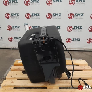 Mercedes-Benz N/A 2013 - Occ AdBluetank 85L + AdBlueniveausensor Mercedes изображение 3