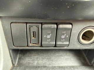 Isuzu D-Max 2020 - 1.9 AWD Extented LS Dubbel Cabine Automaat 163pk NAP afbeelding 12
