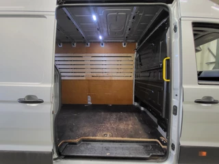Volkswagen Crafter 2021 - 2.0TDI 140pk L4/H3 3000kg Trekgewicht Euro 6! zdjecie 7