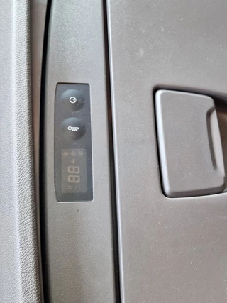 Scania R 2024 - R460 Highline 4x2 - New dashboard - Retarder - Night clima - Alloy wheels - 2x tank image 15