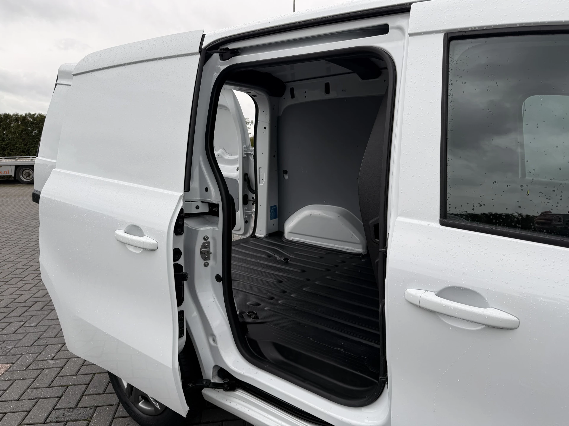 Mercedes-Benz Citan 2021 - 108 CDI / L1H1 / 1e EIG. / AIRCO / CRUISE / LED / 6-BAK / LMV obrázek 9