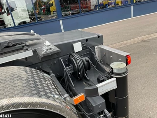 Volvo FH 2024 - 540 Effer 145 Tonmeter laadkraan + Fly-Jib! Trekker met Ballastbak! NEW AND UNUSED! obrazek 21
