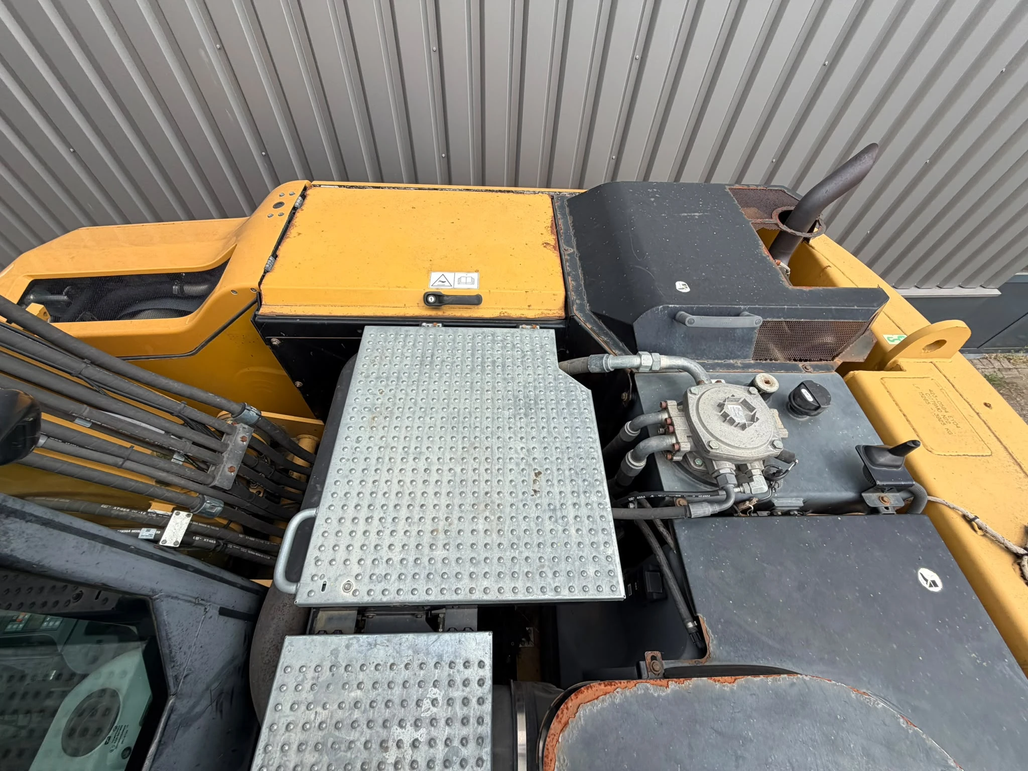 Caterpillar M318F 2015 image 31