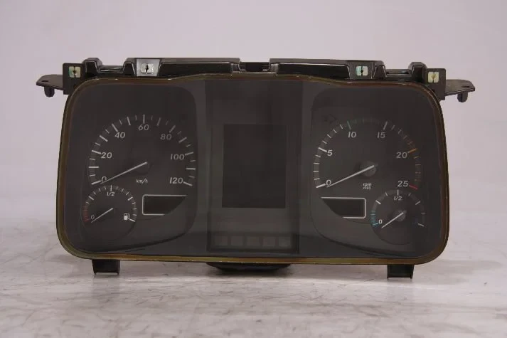 Mercedes-Benz MB - Electrical System Instrumentenpaneel MP4 image 1