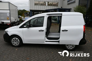 Mercedes-Benz Citan 2022 - 110 CDI L1 Pro à venda