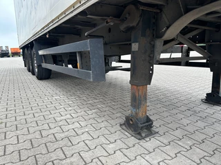 Schmitz Cargobull N/A 2005 - SKO24 / SAF DISC / 2x LIFTAXLE / GALVANIZED / NL-TRAILER bild 25