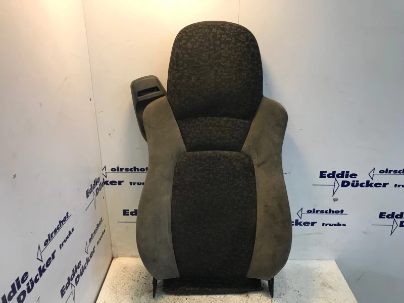 DAF - 1692069 RUGLEUNING afbeelding 1