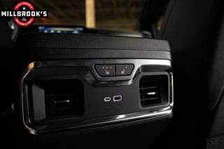 Chevrolet Silverado 2024 - High Country 6.2 V8 imagen 32