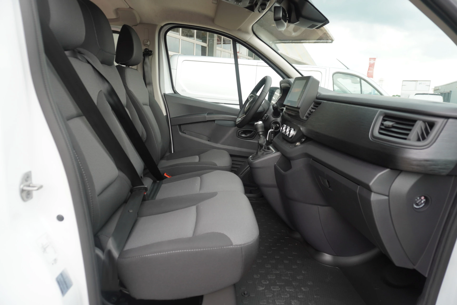 Renault Trafic 2024 - 2.0 Blue dCi 130PK T30 L2H1 Advance Dubbelcabine obrázek 15