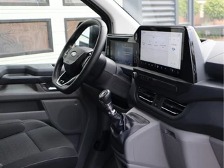 Ford Transit Custom 2024 - 2.0 TDCI 136pk Euro 6 L2 Lang LIMITED - Apple Carplay - Camera - Cruise obrazek 9