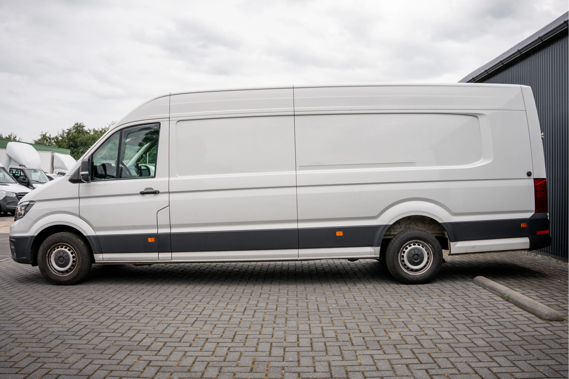 Volkswagen Crafter 2018 - 2.0 TDI FWD L5H3 | 177 PK | Motor Defect | Camera | Cruise | PDC | Airco immagine 5