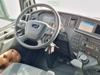 MAN TGX 2026 - 18.520 GX - New - D30 - Retarder - Night clima - Alcoa - Show truck - imagen 11