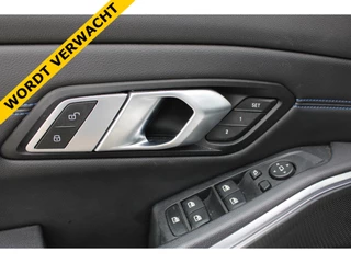 BMW 3 Series 2022 - Touring 330e High Executive M-SPORT SHADOW PANORAMADAK MEMORY 360-CAMERA KEY-LESS CARPLAY TREKHAAK image 9